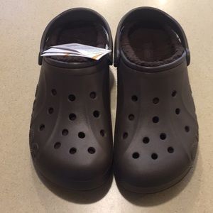NWT Baya Lined CROCS
